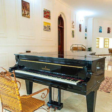 Chabiant Guesthouse Chateau Monolit Ikinci Yeniyol Exteriér fotografie