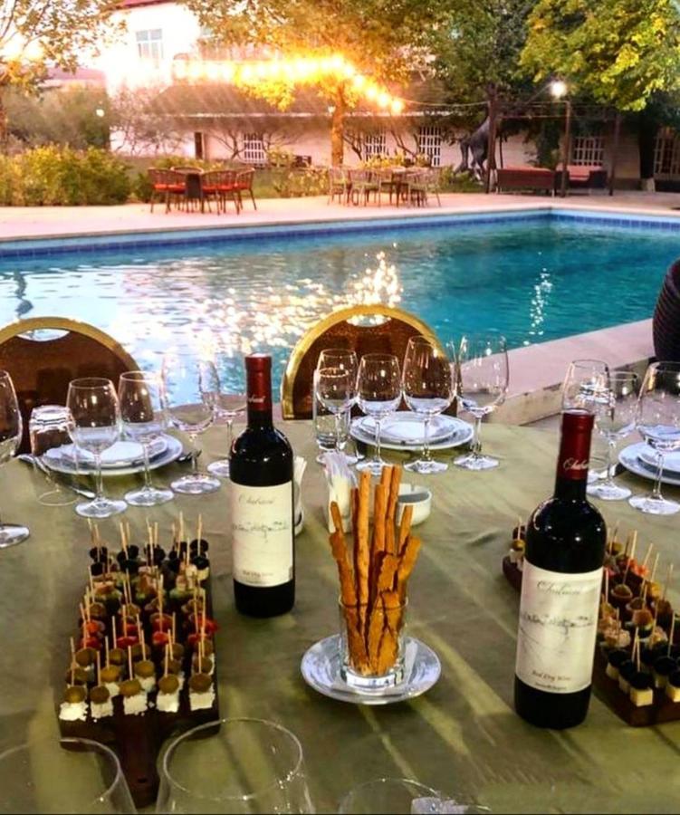 Chabiant Guesthouse Chateau Monolit Ikinci Yeniyol Exteriér fotografie