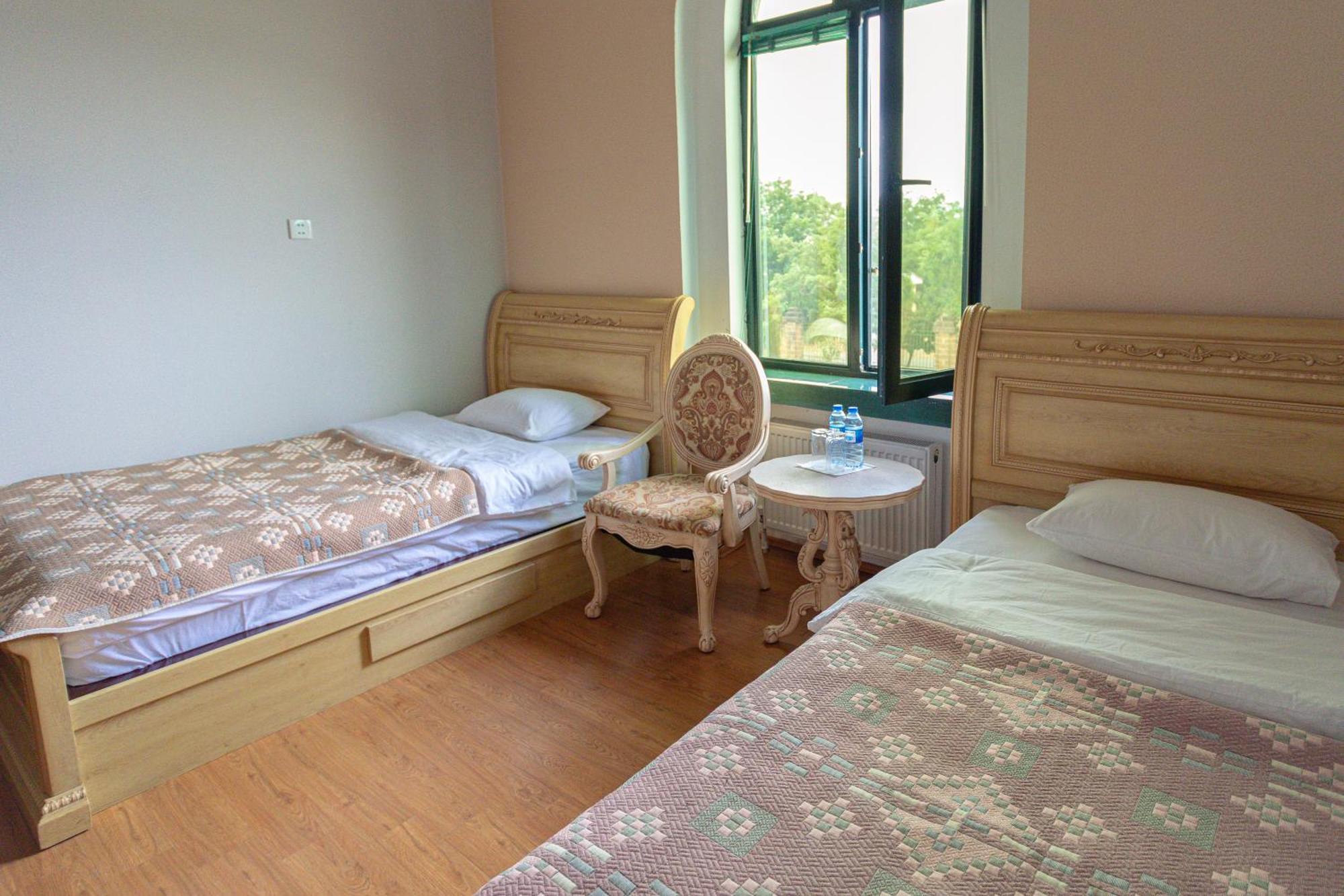 Chabiant Guesthouse Chateau Monolit Ikinci Yeniyol Exteriér fotografie