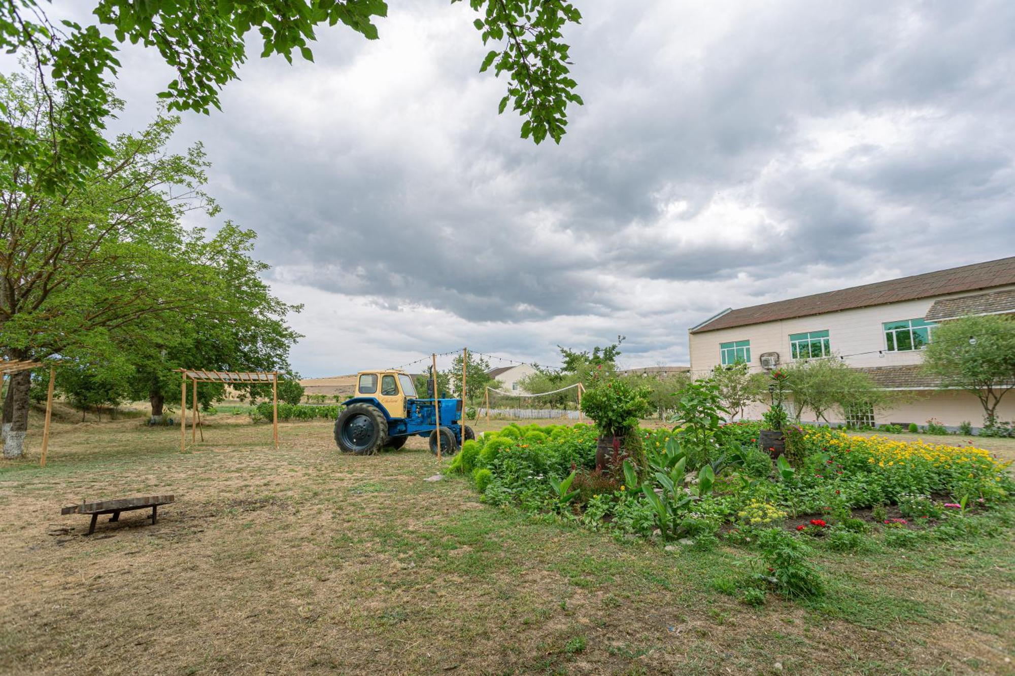 Chabiant Guesthouse Chateau Monolit Ikinci Yeniyol Exteriér fotografie