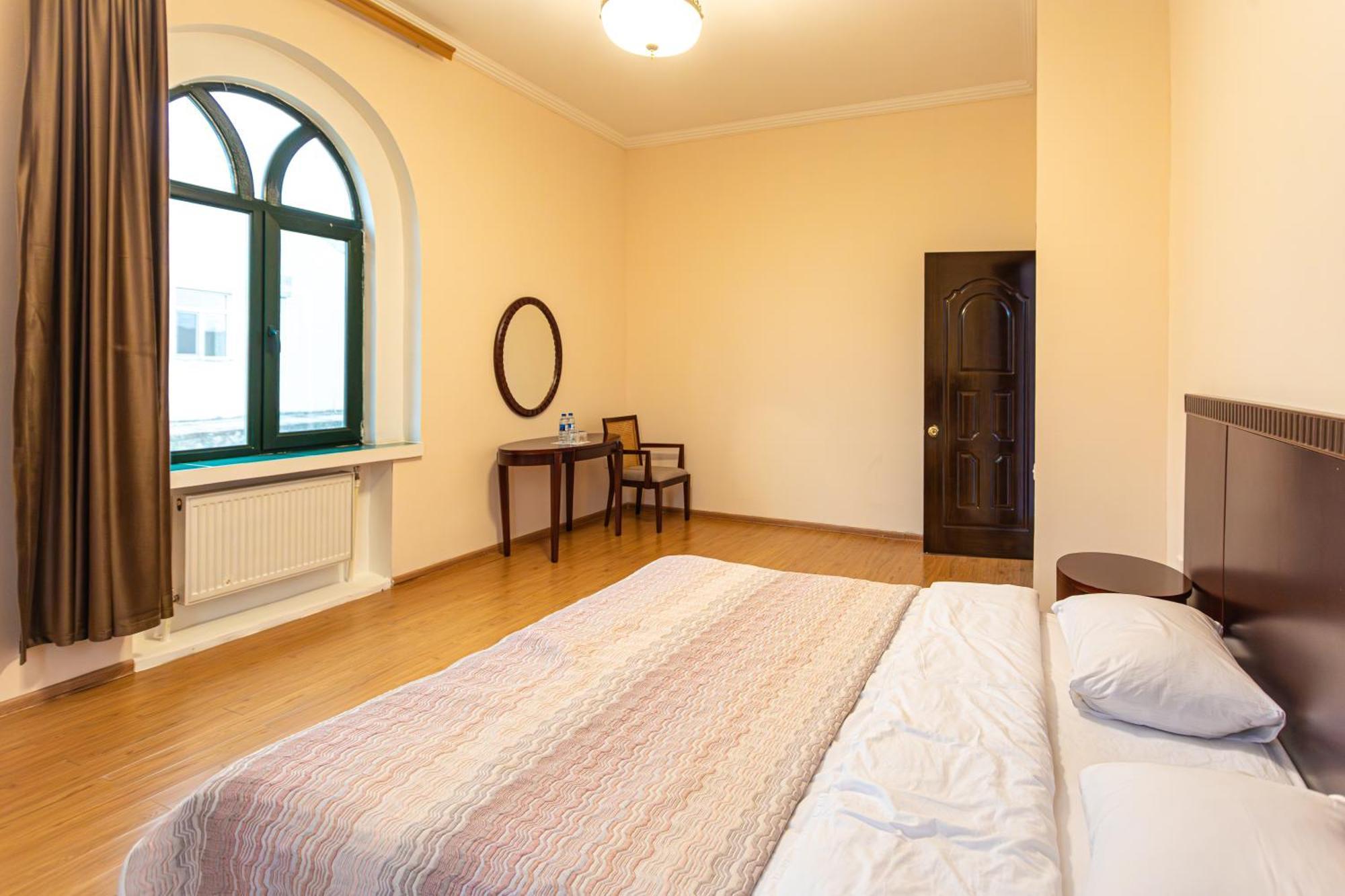 Chabiant Guesthouse Chateau Monolit Ikinci Yeniyol Exteriér fotografie