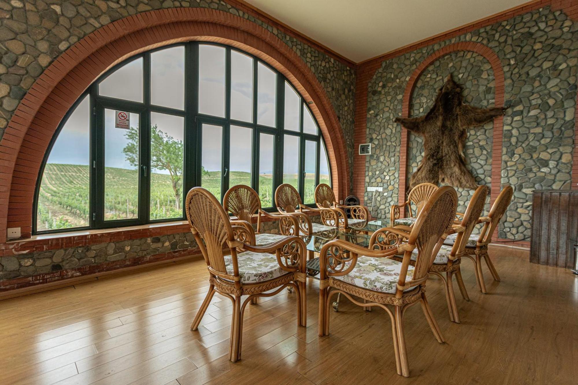 Chabiant Guesthouse Chateau Monolit Ikinci Yeniyol Exteriér fotografie